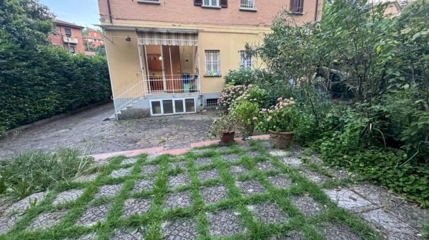 Villa Bologna - foto 1