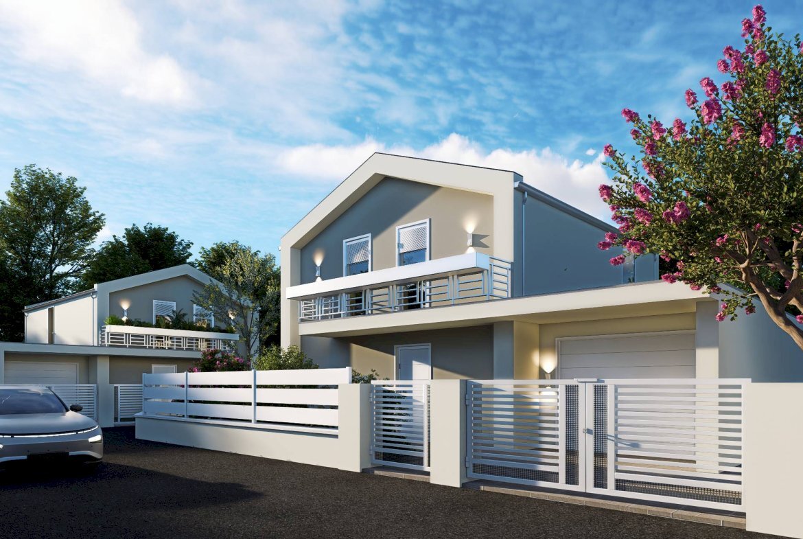 Independent house Cento - photo 1