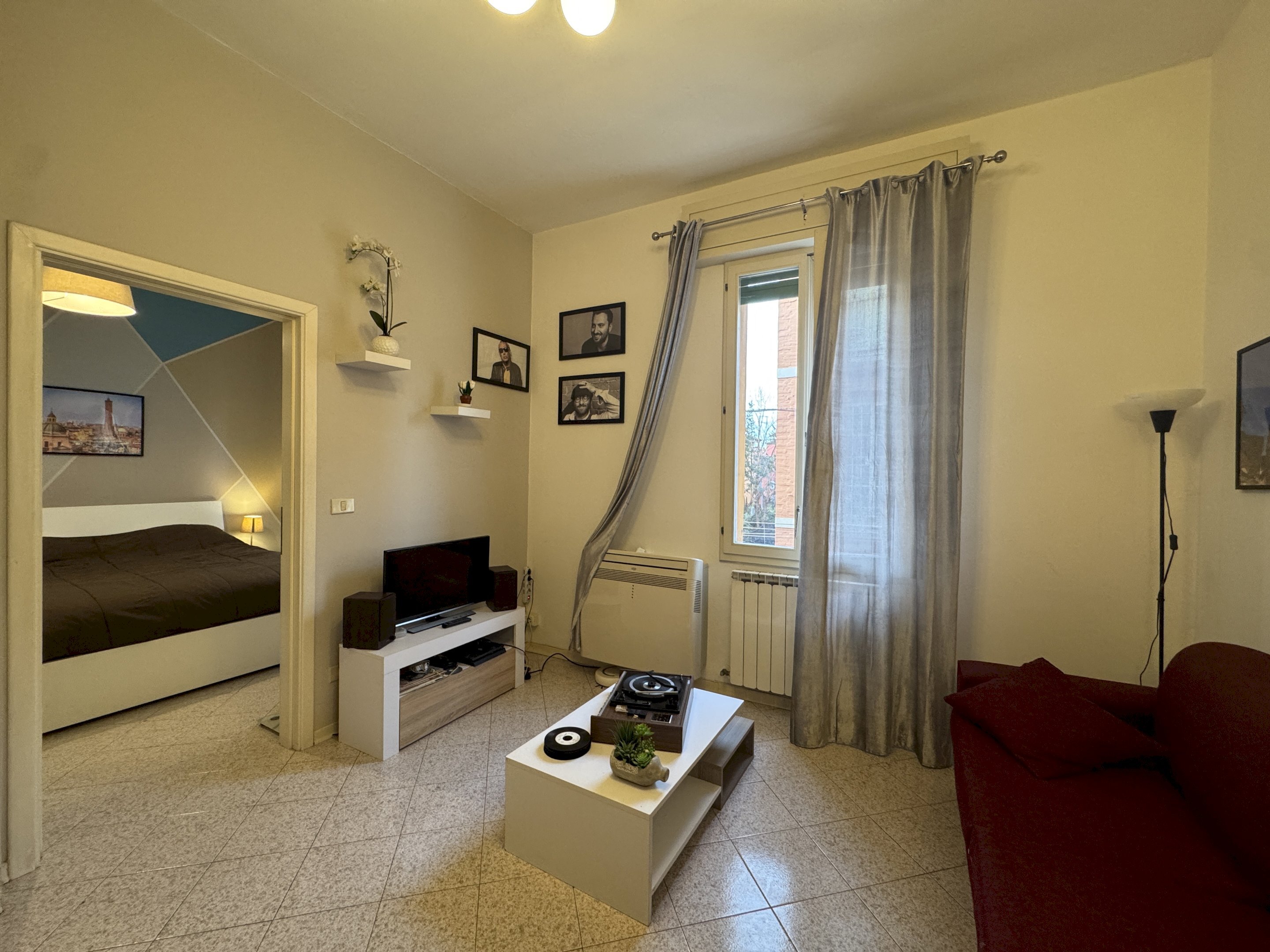 SOGGIORNO - Three-room apartment via Giuseppe Massarenti, 264, Bologna (neighborhood Massarenti) - photo 3