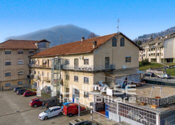 Facciata - Appartamento via Pralafera, 16, frazione Airali, Luserna San Giovanni - foto 2