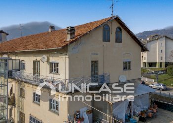 Facciata - Appartamento via Pralafera, 16, frazione Airali, Luserna San Giovanni - foto 7