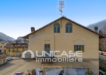 Facciata - Appartamento via Pralafera, 16, frazione Airali, Luserna San Giovanni - foto 8