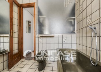 Bagno - Appartamento via Pralafera, 16, frazione Airali, Luserna San Giovanni - foto 33