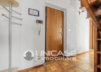 Ingresso - Appartamento via Pralafera, 16, frazione Airali, Luserna San Giovanni - foto 43