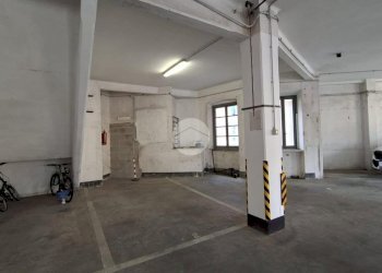 Posto Auto Via Rovereto, Genova (zona Prà) - foto 3