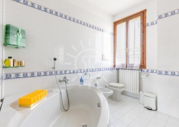 Portion of a house Castel Guelfo di Bologna - photo 17