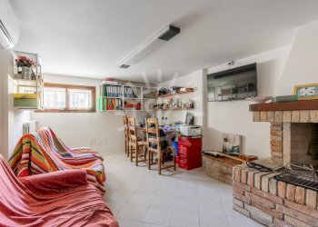 Portion of a house Castel Guelfo di Bologna - photo 21