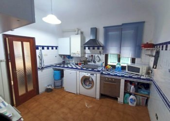 Trilocale Savona - foto 5