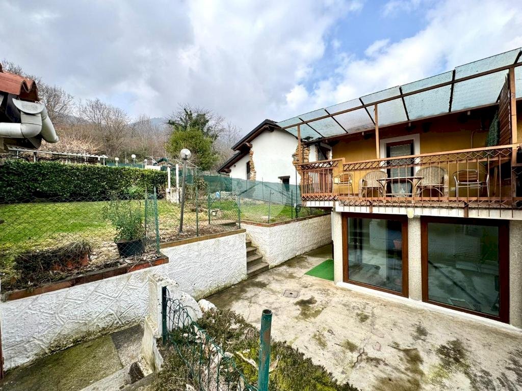 Semi-detached house Via teologo antonio bronzino, Val della Torre - photo 1
