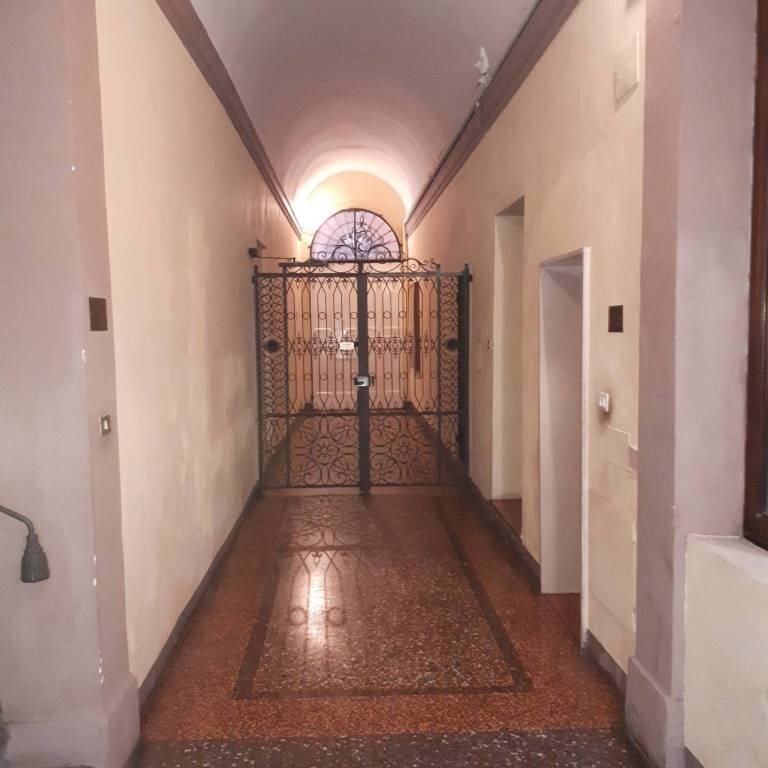 Attic via Augusto Righi, Bologna (neighborhood Centro Storico) - photo 3