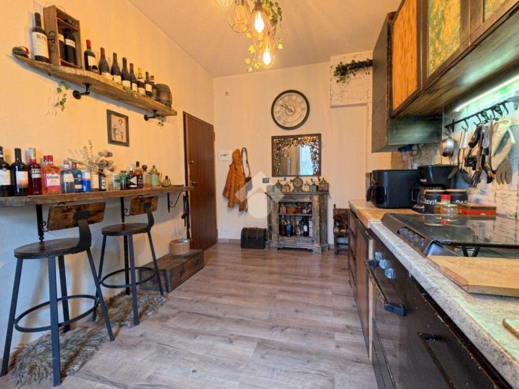 Three-room apartment Via Monte S. Giovanni, Monte San Pietro - photo 3