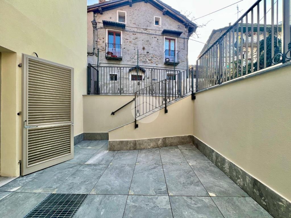 Three-room apartment Via umberto I, Lanzo Torinese - photo 1