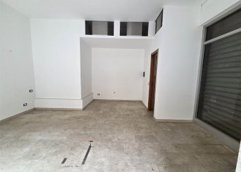 Locale Commerciale Via Cappuccini 18, Sciacca - foto 4