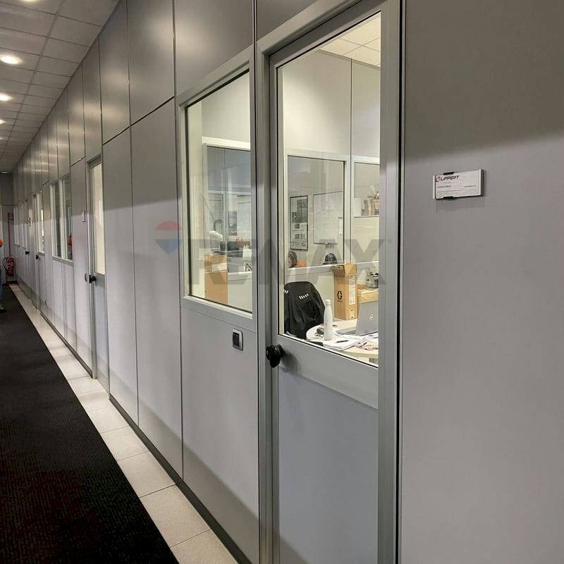 Capannone via Camillo Benso conte di Cavour, 8
Sant'Alessandro, Castronno - foto 2