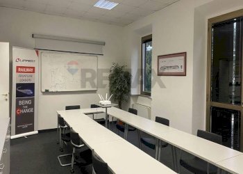 Capannone via Camillo Benso conte di Cavour, 8 
 Sant'Alessandro, Castronno - foto 7