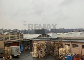 Capannone via Camillo Benso conte di Cavour, 8 
 Sant'Alessandro, Castronno - foto 9