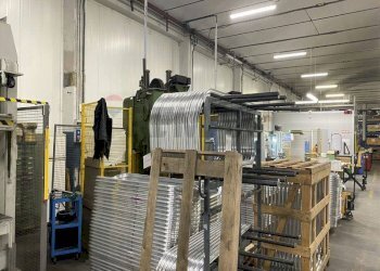 Capannone via Camillo Benso conte di Cavour, 8 
 Sant'Alessandro, Castronno - foto 28