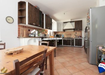 Villa Via Tolmino, 26 
 Fumeri, Mignanego - foto 2