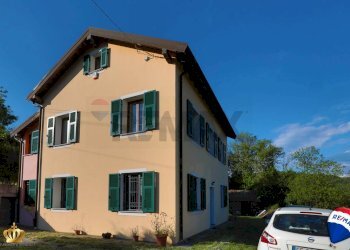 Villa Via Tolmino, 26 
 Fumeri, Mignanego - foto 7