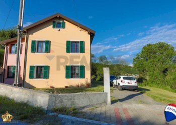 Villa Via Tolmino, 26 
 Fumeri, Mignanego - foto 13