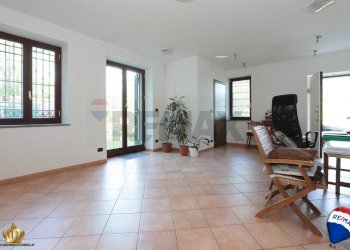 Villa Via Tolmino, 26 
 Fumeri, Mignanego - foto 17
