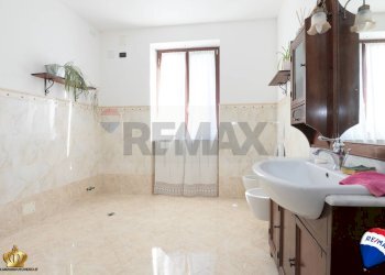 Villa Via Tolmino, 26 
 Fumeri, Mignanego - foto 38