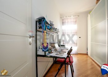 Bilocale VIA CIBRARIO, 45 
 Sestri Ponente, Genova (zona Sestri Ponente) - foto 31