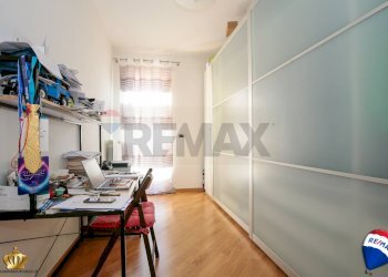 Bilocale VIA CIBRARIO, 45 
 Sestri Ponente, Genova (zona Sestri Ponente) - foto 32