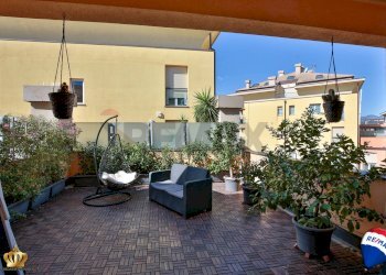 Bilocale VIA CIBRARIO, 45 
 Sestri Ponente, Genova (zona Sestri Ponente) - foto 46
