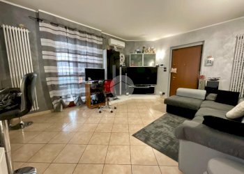 Quadrilocale Via del Padre, Leini - foto 2