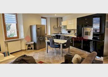 Casa indipendente via istituto pollano, 8, Cavour - foto 3