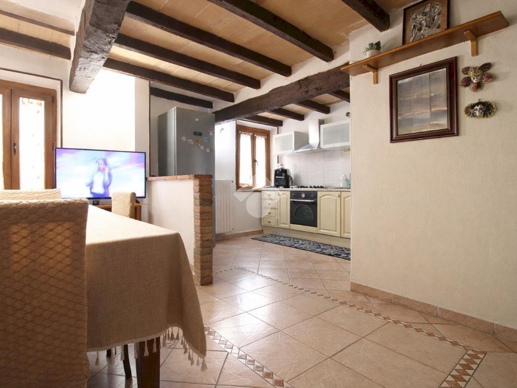 Three-room apartment Via Castello, Castellarano - photo 2