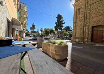 Attività Commerciale Via Boselli, Taggia - foto 13