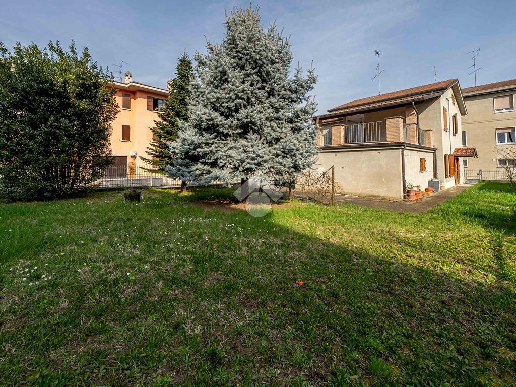 Villa Via roma, Medesano - foto 1