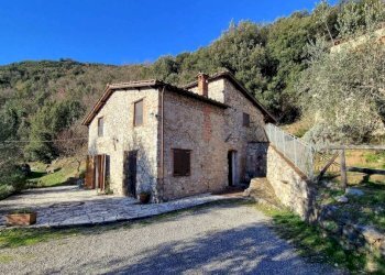 Rustic Borgo a Mozzano - photo 5