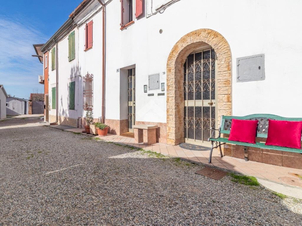 Terraced Villa Via D. Turci, Ravenna (neighborhood Castiglione di Ravenna) - photo 1