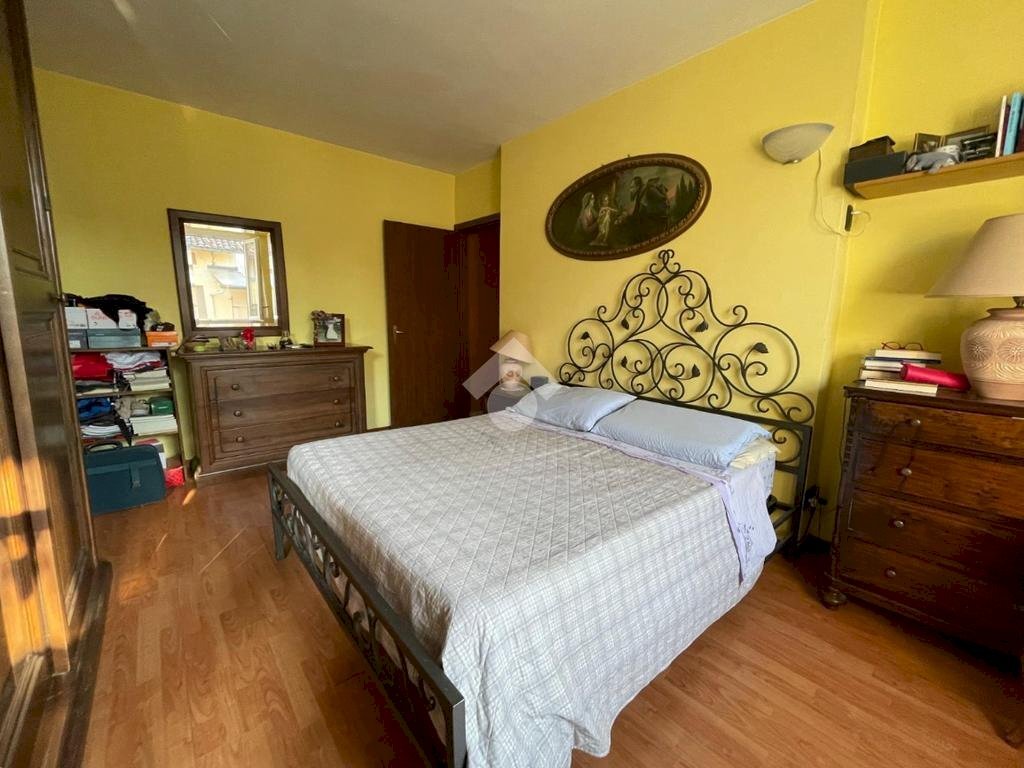 Porzione di casa Piazza Madonna, Cerano - foto 3