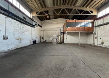 Capannone Strada Monte Bianco, Cameri - foto 8