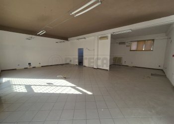 20260217_113004.jpg - Laboratory Via Giuseppe Mazzini, Spinadesco - photo 1