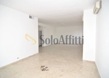 SALONE DOPPIO - Appartamento Via Roma  70, Livorno - foto 5