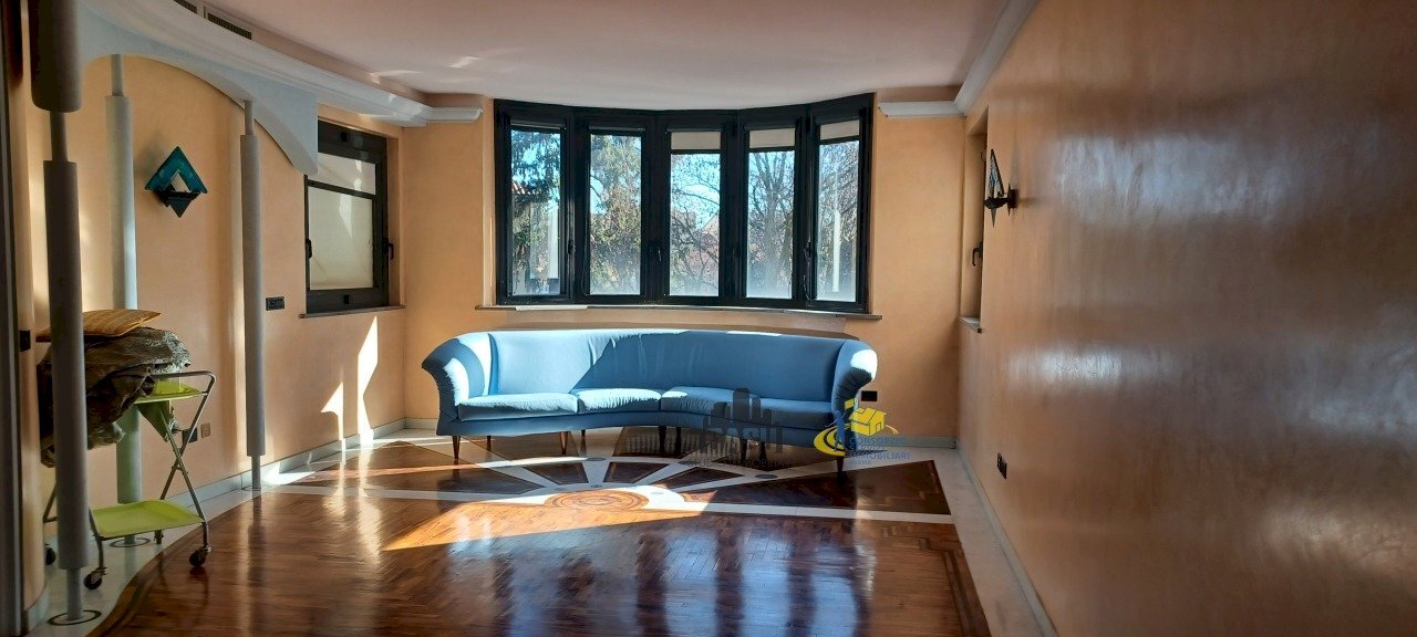 20260205_125218.jpg - Three-room apartment Via Antonio Cocconcelli, Parma (neighborhood Oltretorrente) - photo 2