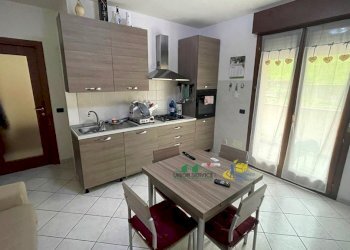 IMG_E9365.JPG - Appartamento via vivaldi 6, Calestano - foto 2