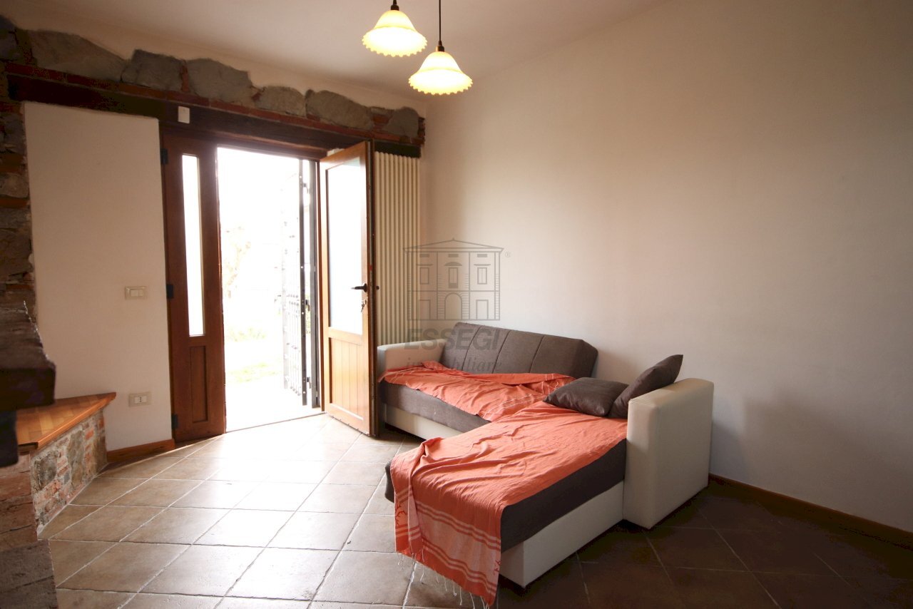 Casa di Corte d\'angolo 6 Km dal centro  (4).JPG - Terratetto - Terracielo Via per Chiatri, Lucca - foto 2