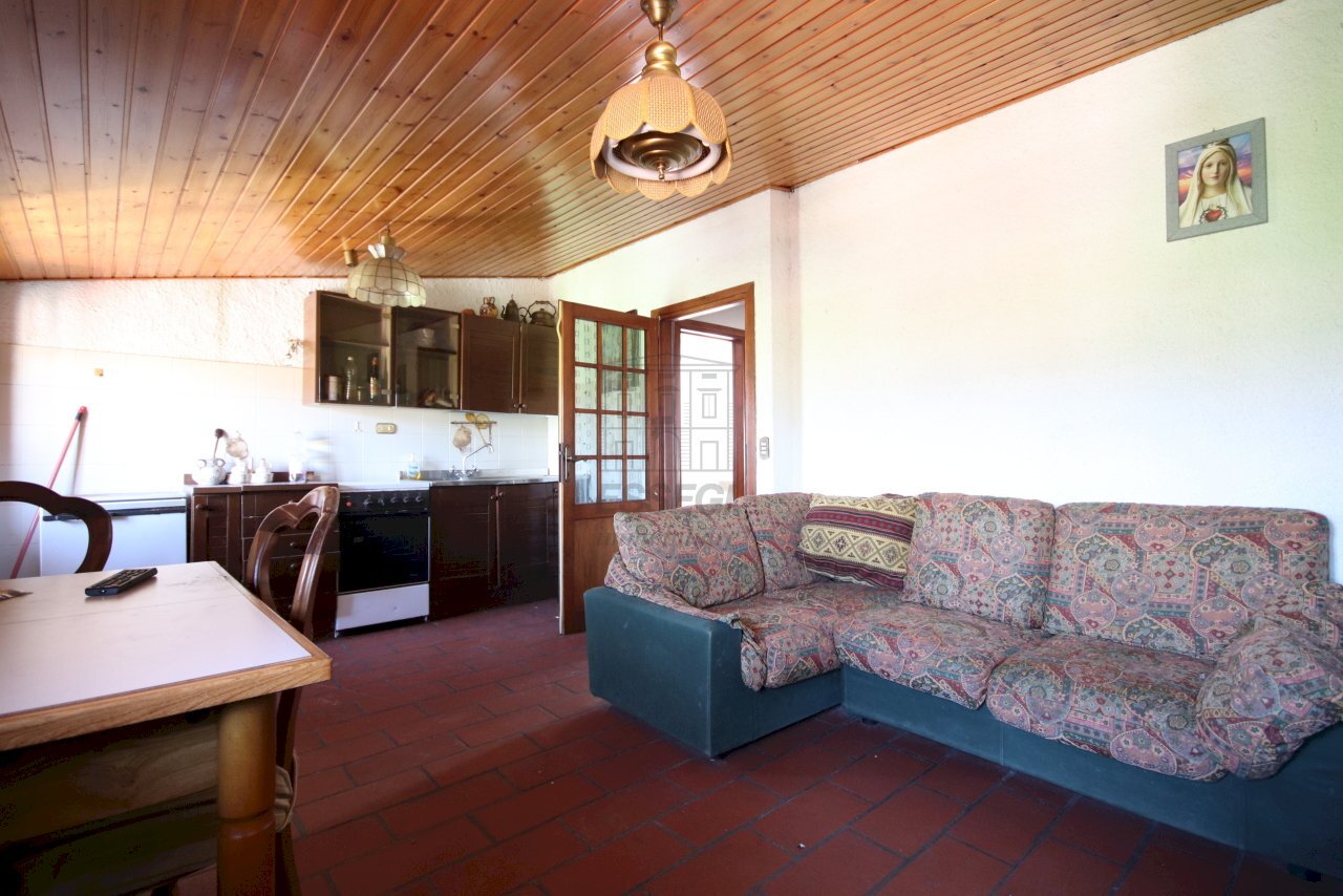 Casa di Corte d\'angolo 6 Km dal centro  (1).JPG - Terratetto - Terracielo Via per Chiatri, Lucca - foto 3