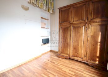 Casa di Corte d\'angolo 6 Km dal centro  (12).JPG - Terratetto - Terracielo Via per Chiatri, Lucca - foto 9