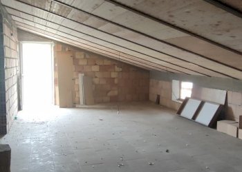 IMG20230502093304.jpg - Mansarda Bova Marina - foto 5