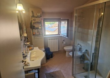 Bagno zona notte - Appartamento Via del Laghetto 57, Perugia - foto 25