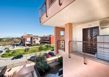 WhatsApp Image 2026-02-21 at 10.22.57.jpeg - Trilocale Via di Colle Oliva 9, Ciampino - foto 14