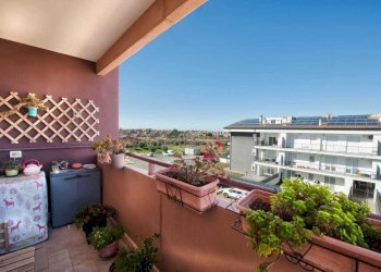 WhatsApp Image 2026-02-21 at 10.32.59.jpeg - Trilocale Via di Colle Oliva 9, Ciampino - foto 17