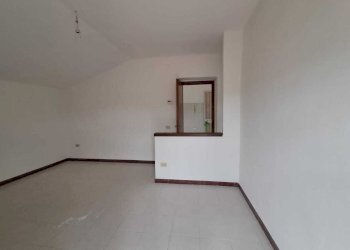 WhatsApp Image 2026-03-03 at 15.23.57 (1).jpeg - Trilocale Podenzana - foto 3